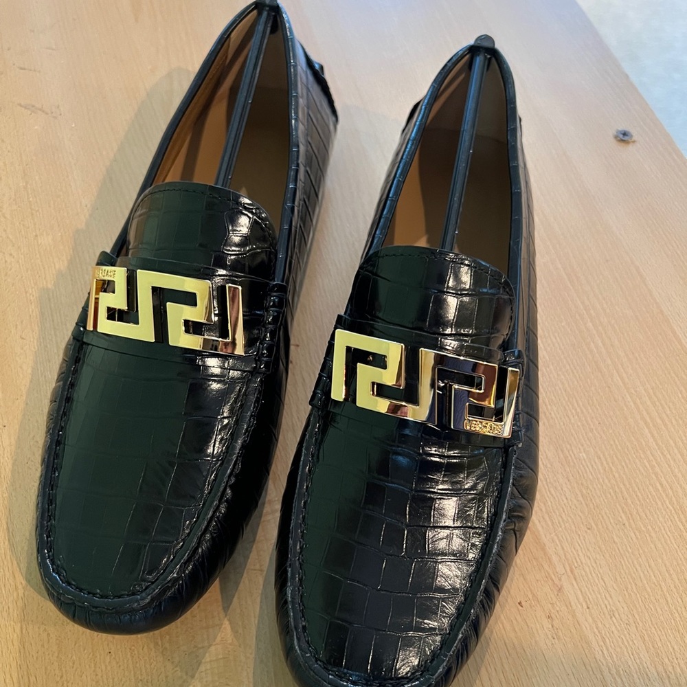Versace Men’s Greta Croc Effect Leather Loafers